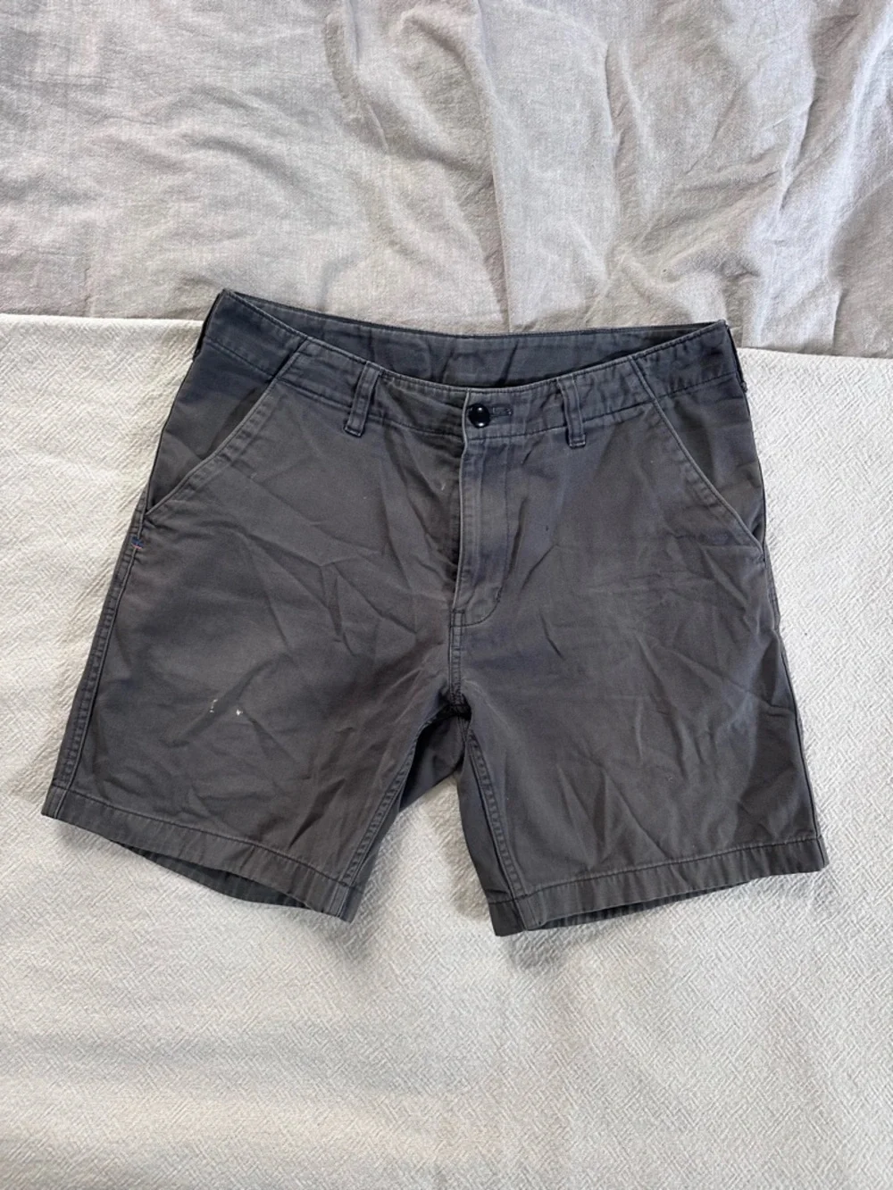 Patagonia Size 32 Grey Shorts